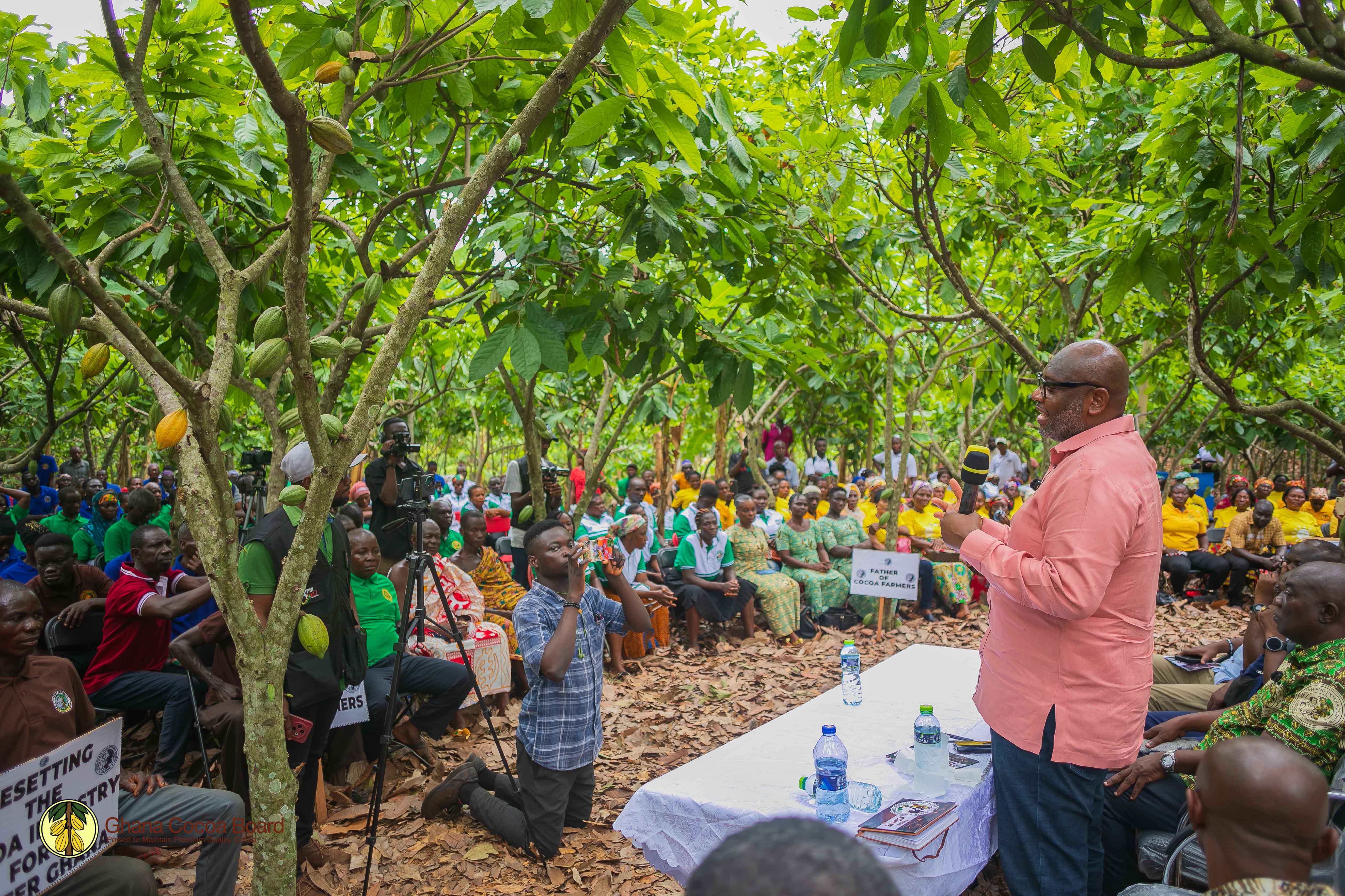 CHIEF EXECUTIVE TOUR OF BRONG AHAFO AND ASHANTI REGIONS