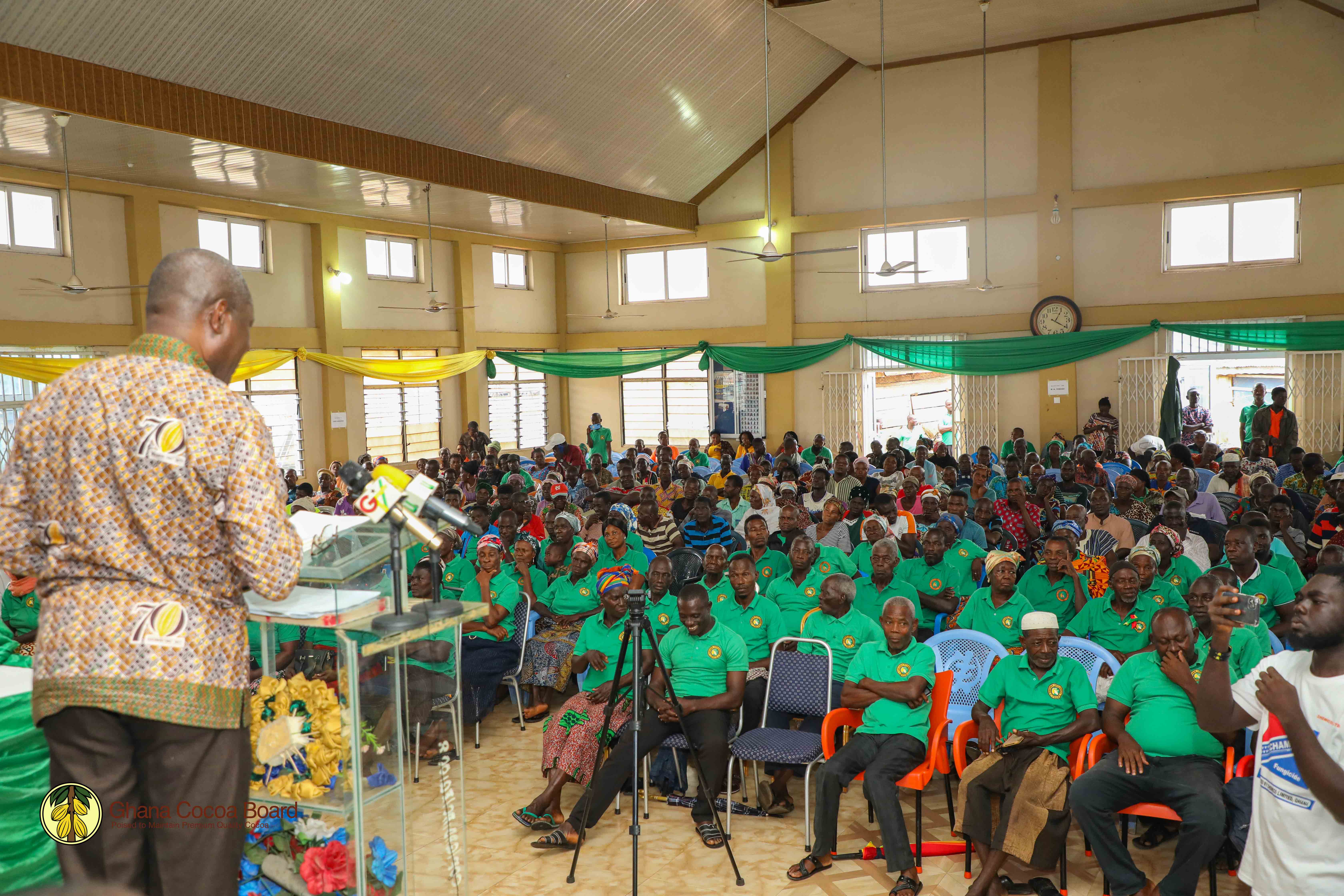 CHIEF EXECUTIVE'S FIELD TOUR OF CENTRAL AND WESTERN SOUTH COCOA REGIONS