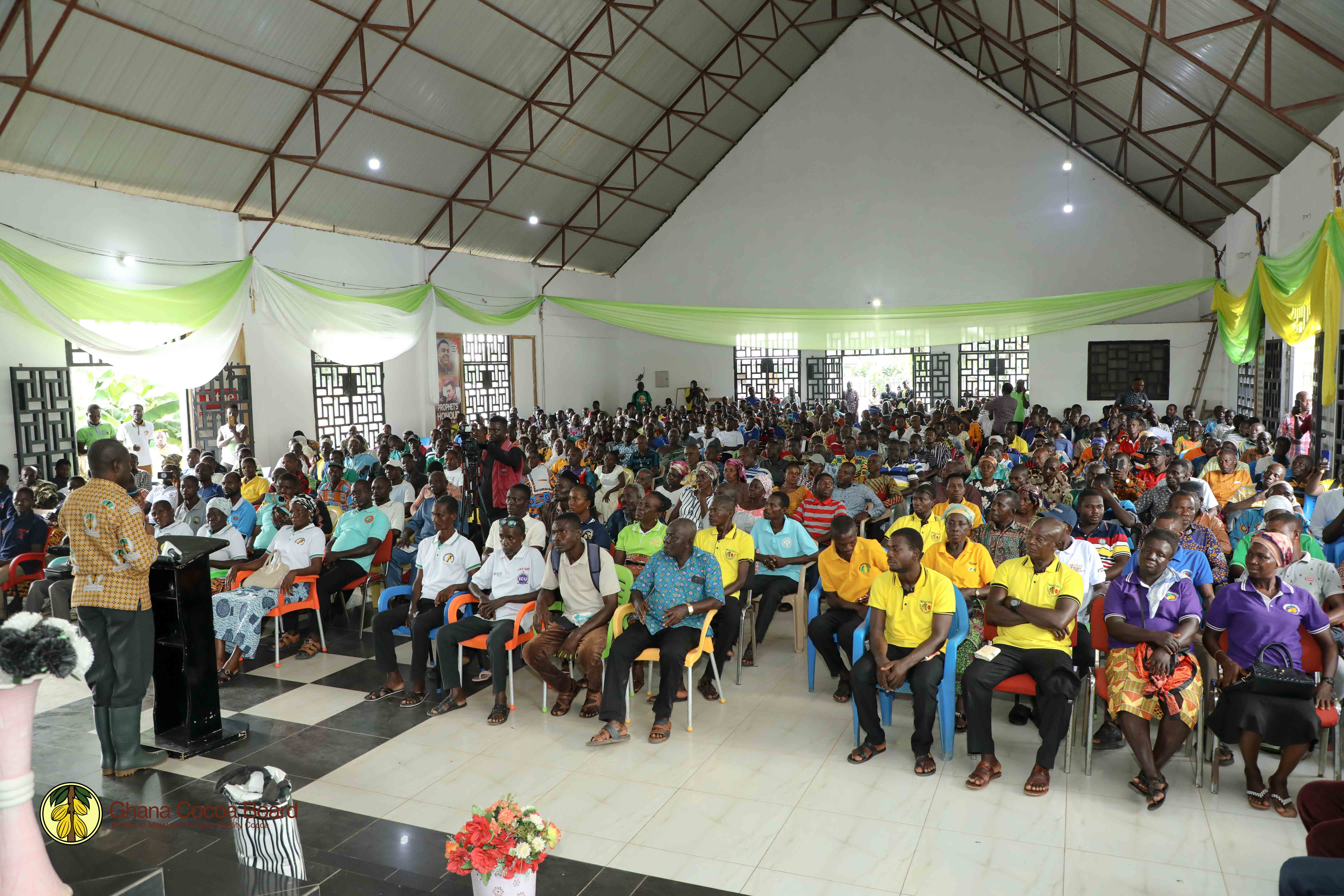 CHIEF EXECUTIVE'S FIELD TOUR OF CENTRAL AND WESTERN SOUTH COCOA REGIONS