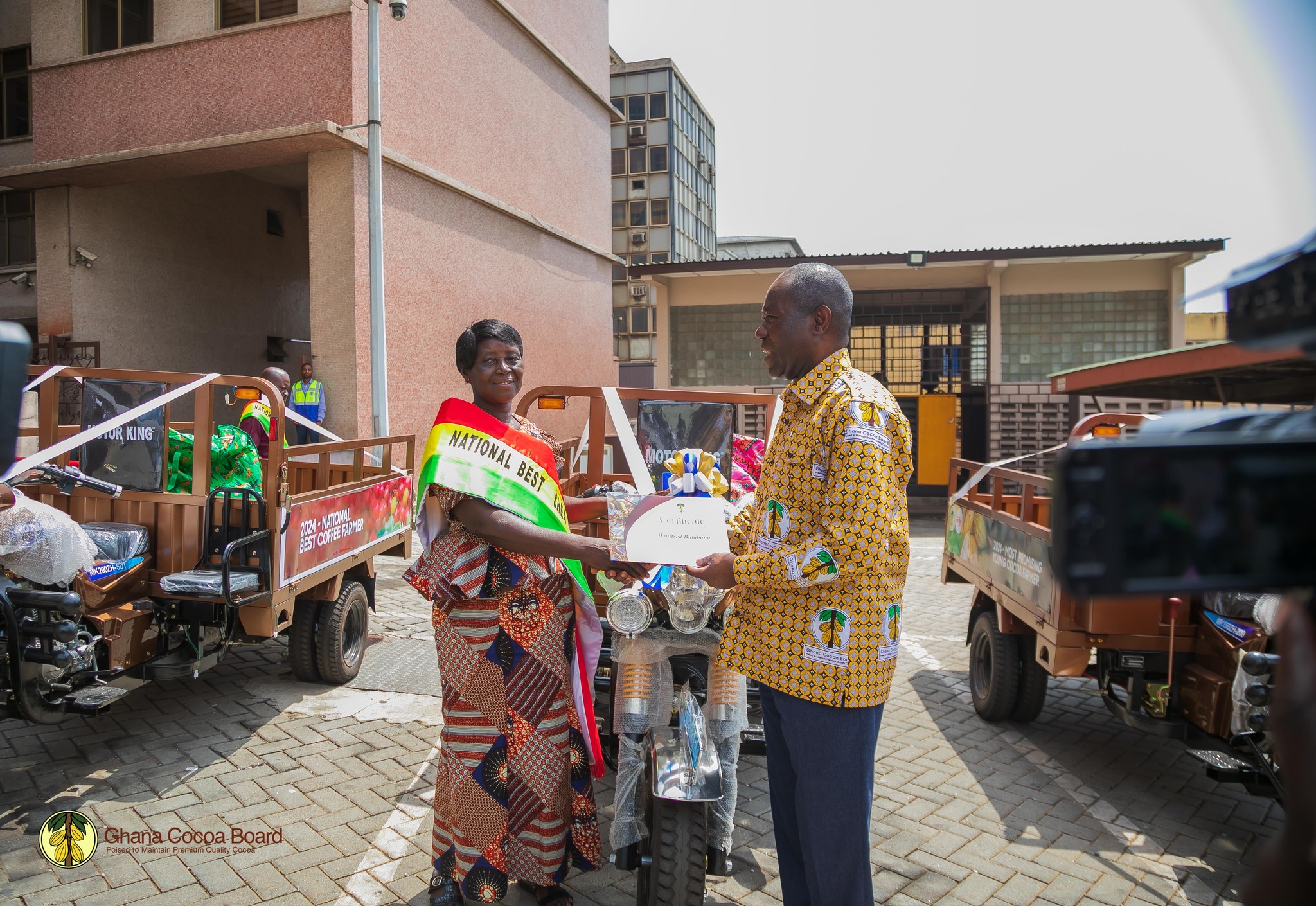 PRESENTATIONS OF AWARDS TO COCOA & COFFEE FARMERS / SHEA NUT PICKERS